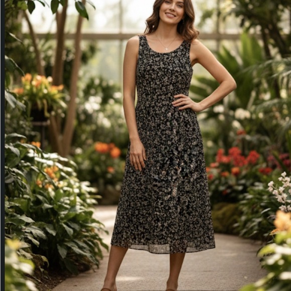 STUDIO I - Picture 1 of 8